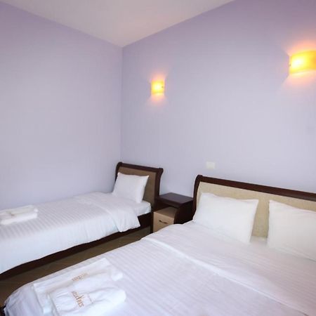 Hotel Gryka E Kelcyres Buitenkant foto