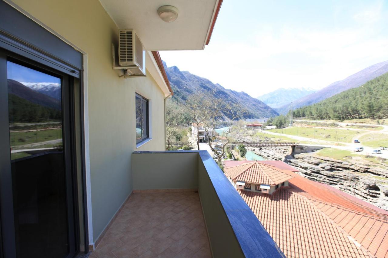 Hotel Gryka E Kelcyres Buitenkant foto